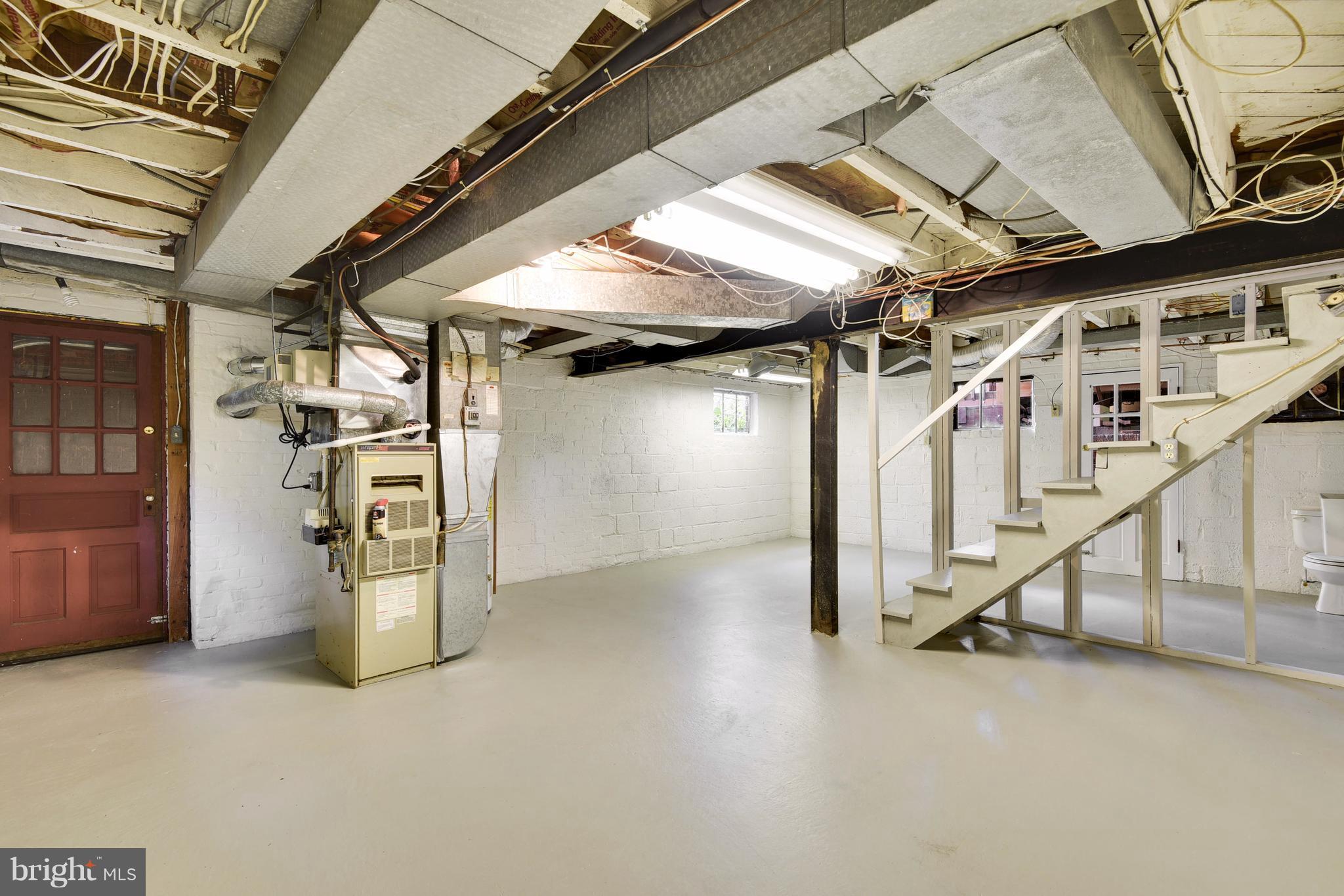 SILVER SPRING - Residential