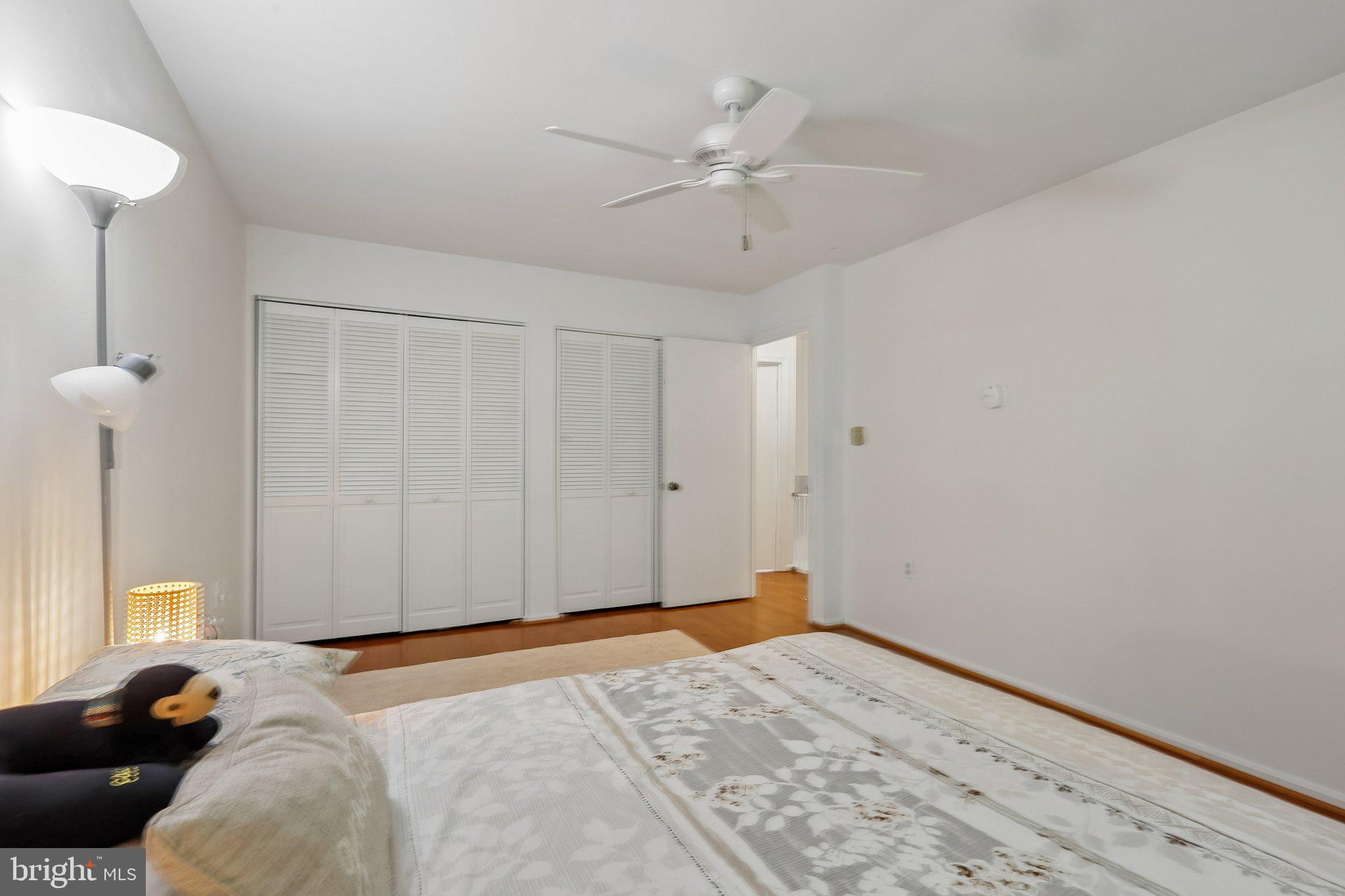 REGENT SQUARE - Residential