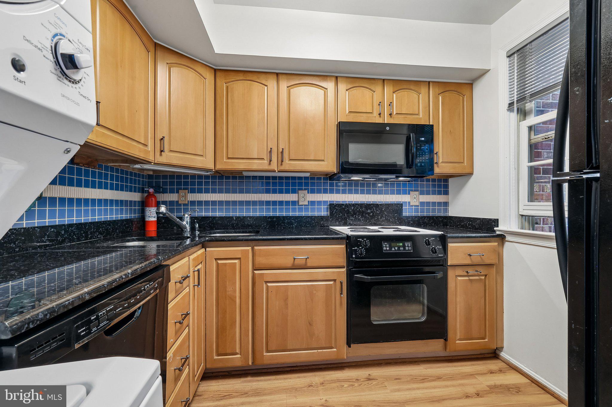 REGENT SQUARE - Residential