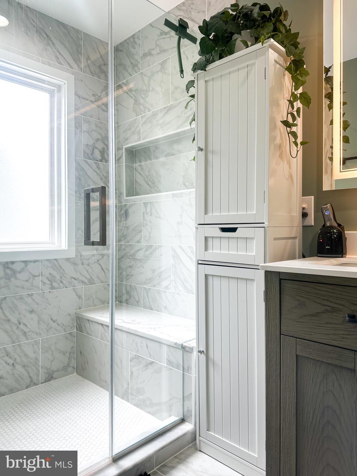 THE TOWNS OF OCCOQUAN MI - Residential Lease