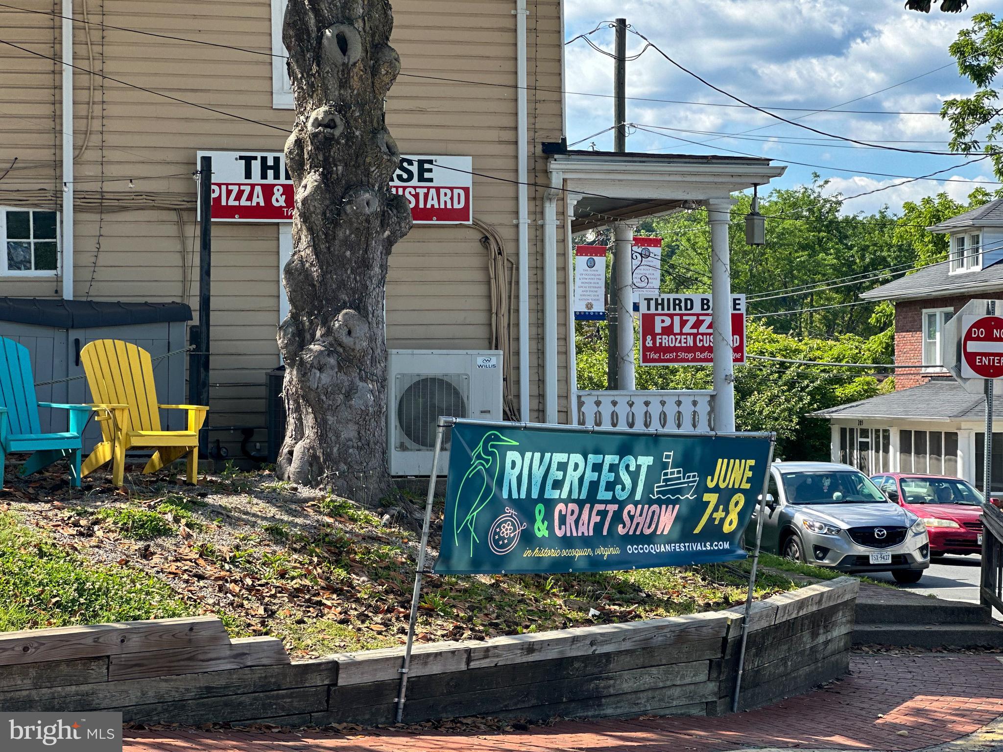 THE TOWNS OF OCCOQUAN MI - Residential Lease