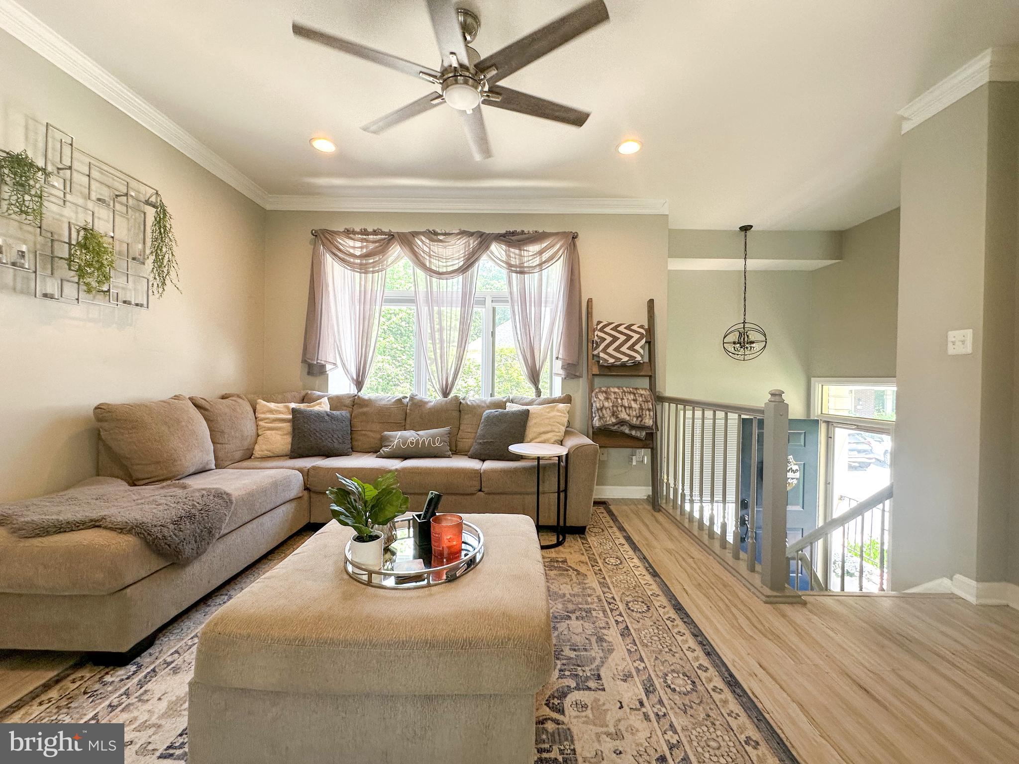 THE TOWNS OF OCCOQUAN MI - Residential Lease