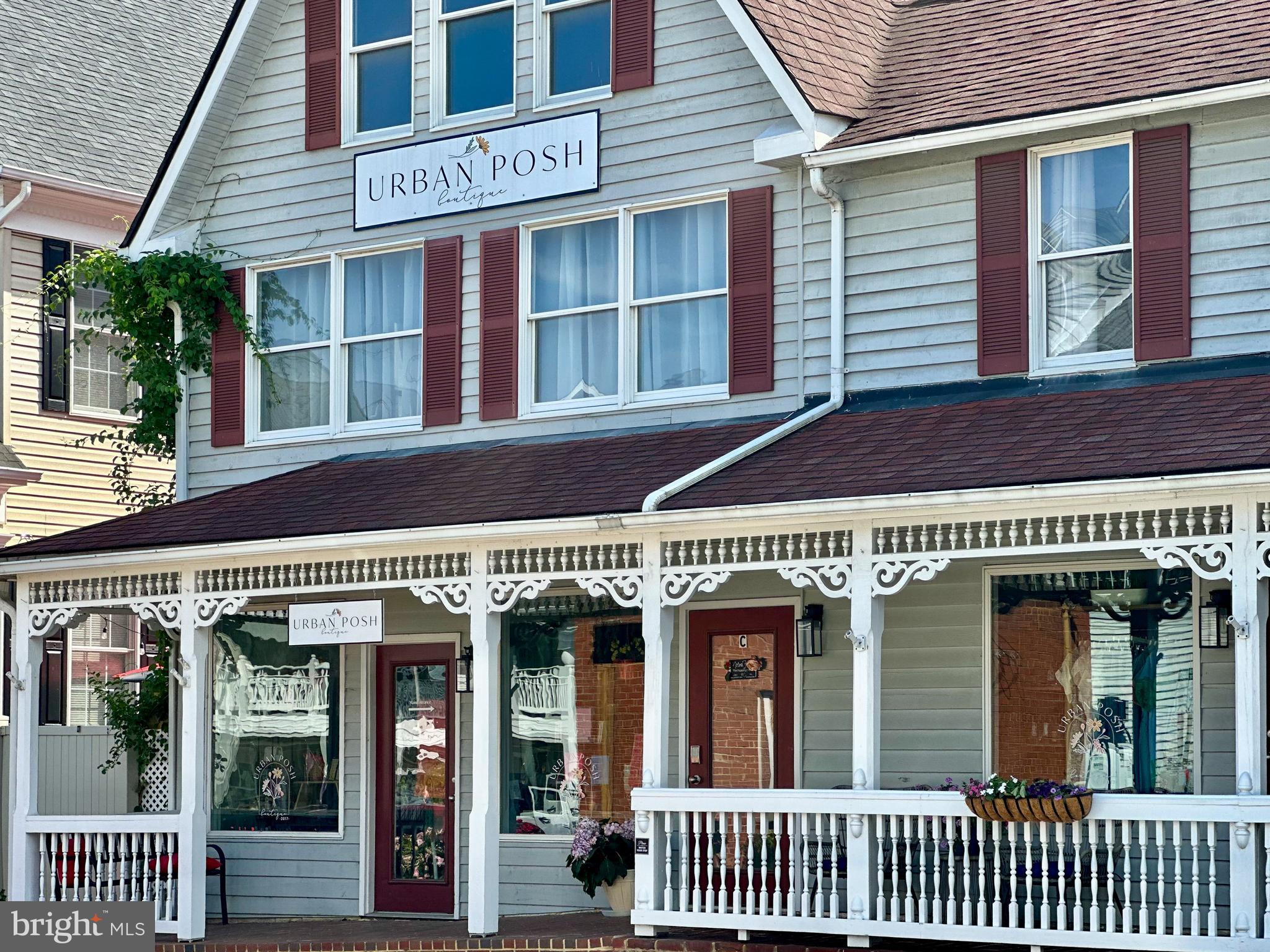 THE TOWNS OF OCCOQUAN MI - Residential Lease