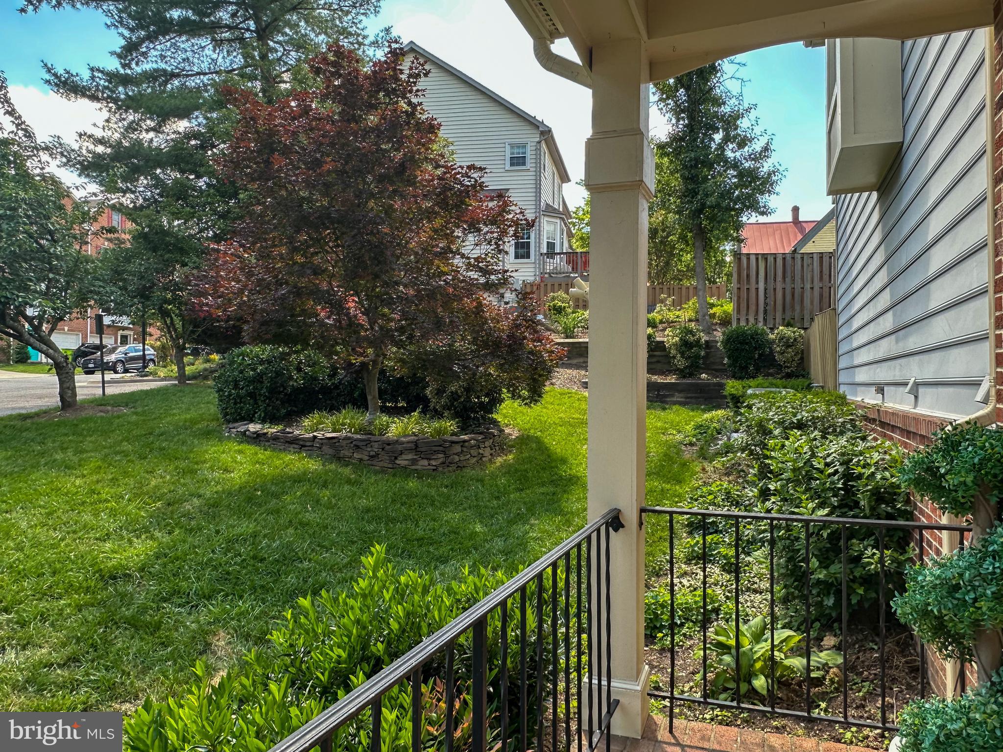 THE TOWNS OF OCCOQUAN MI - Residential Lease