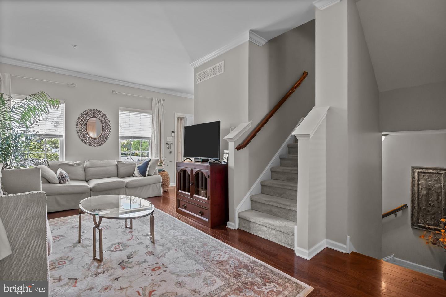 CARRIAGE HILL - Residential Lease