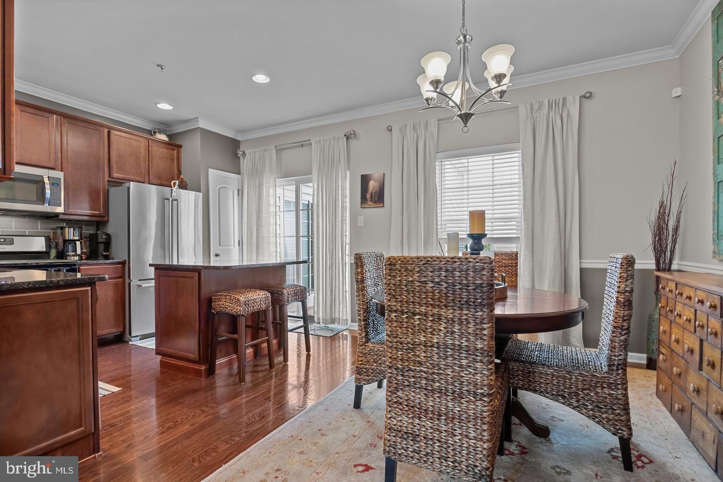 CARRIAGE HILL - Residential Lease