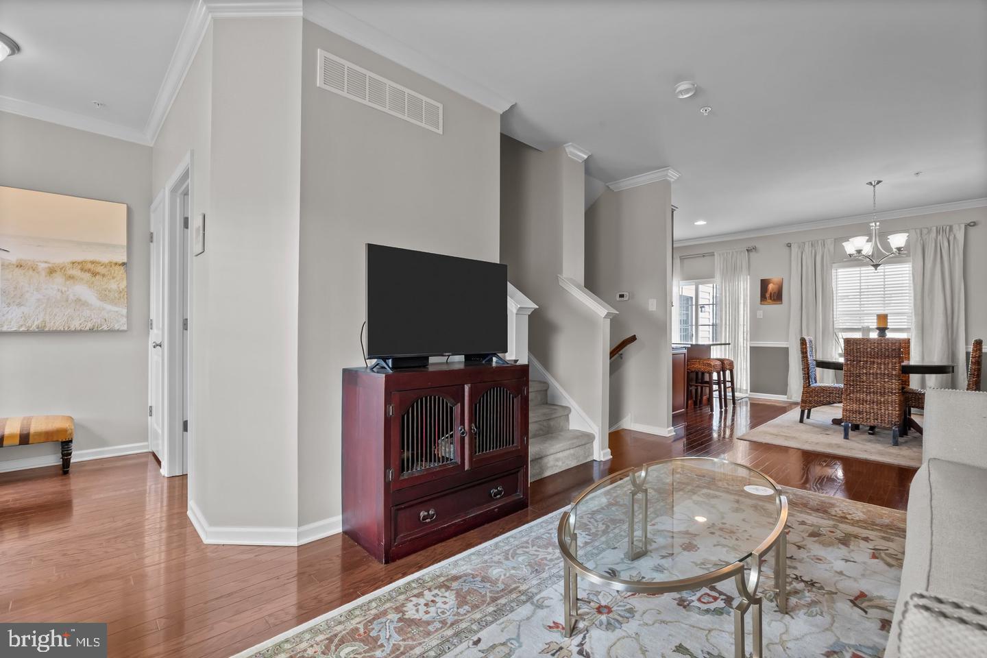 CARRIAGE HILL - Residential Lease