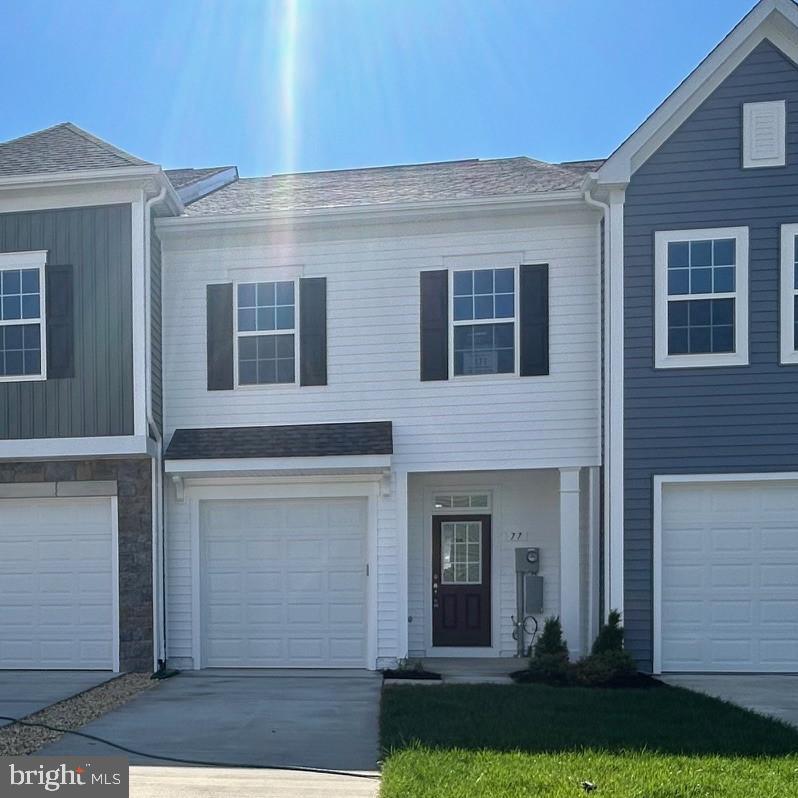 MCCAULEY CROSSING - Residential