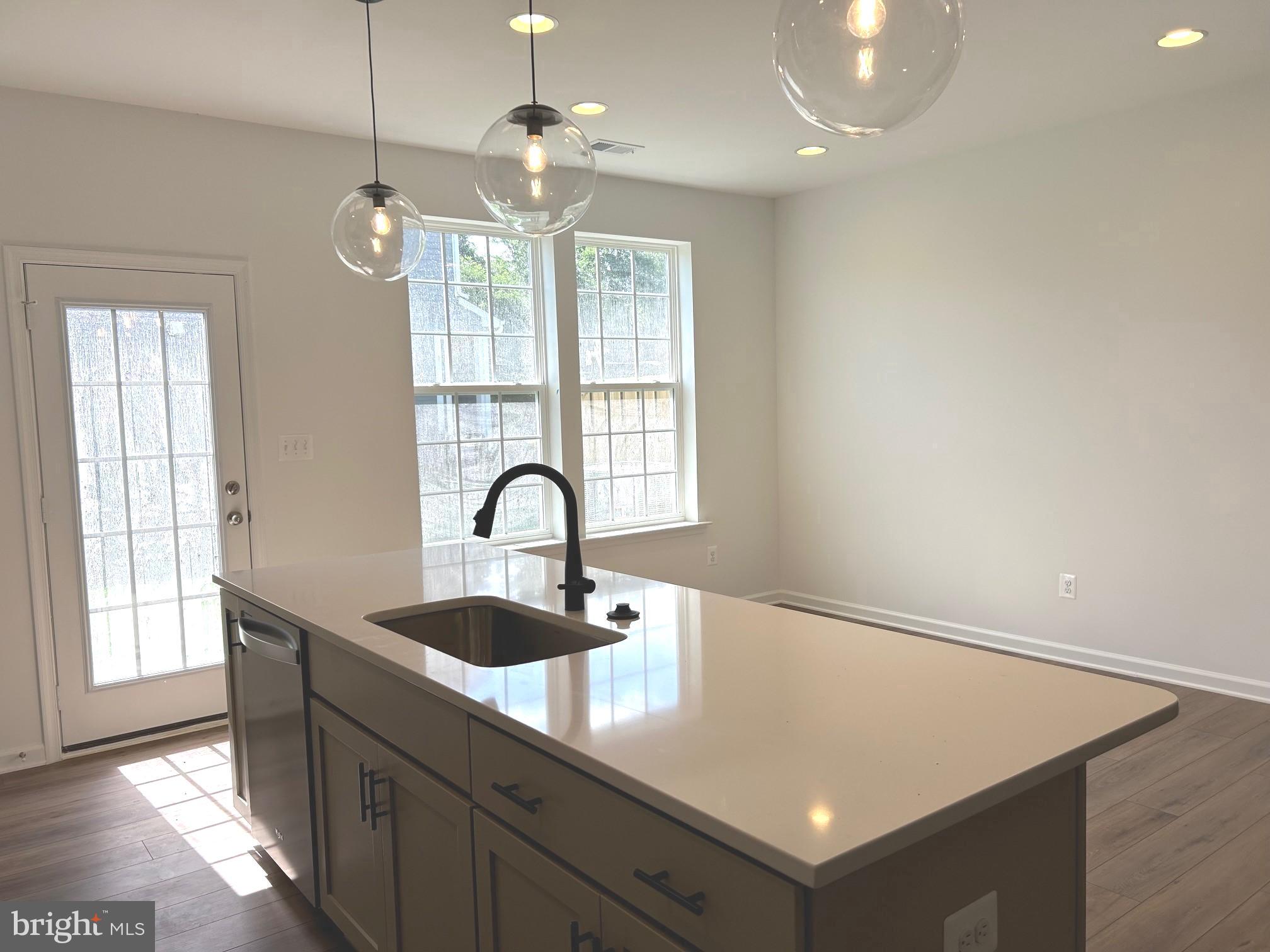 MCCAULEY CROSSING - Residential