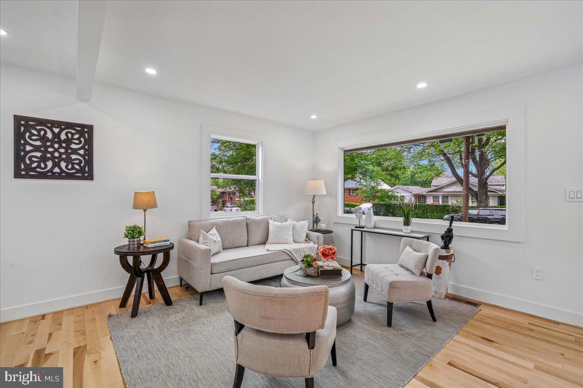 CONN AVE HILLS - Residential