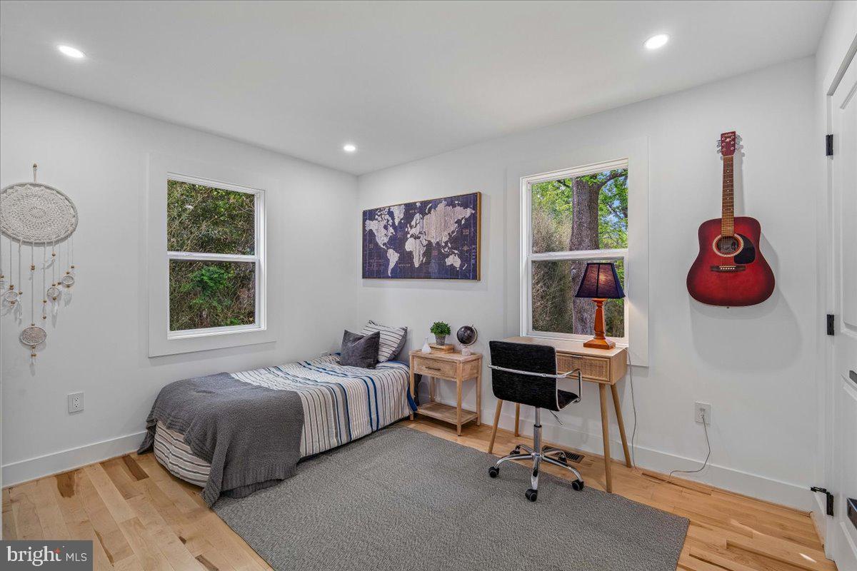 CONN AVE HILLS - Residential
