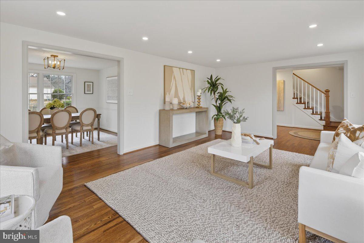 4206 PICKERING PLACE