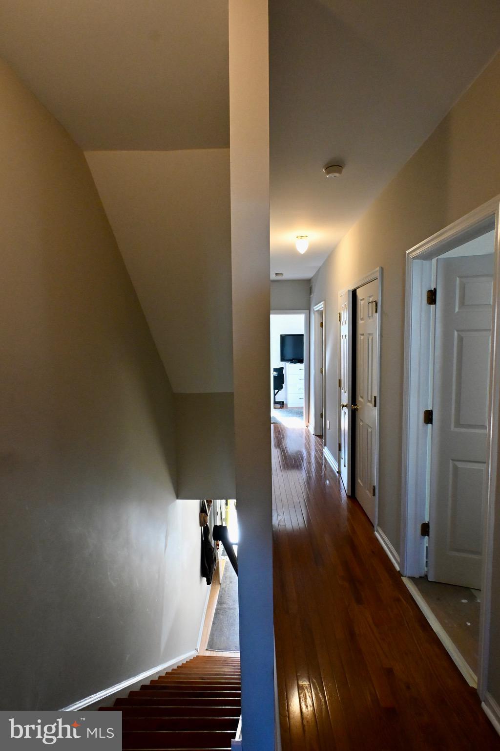 EAST KENSINGTON - Residential