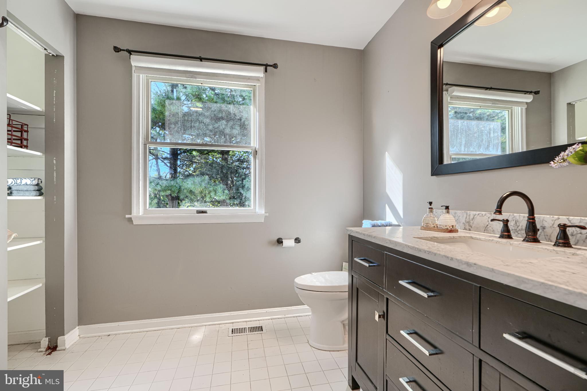 HUNTERS RUN - Residential