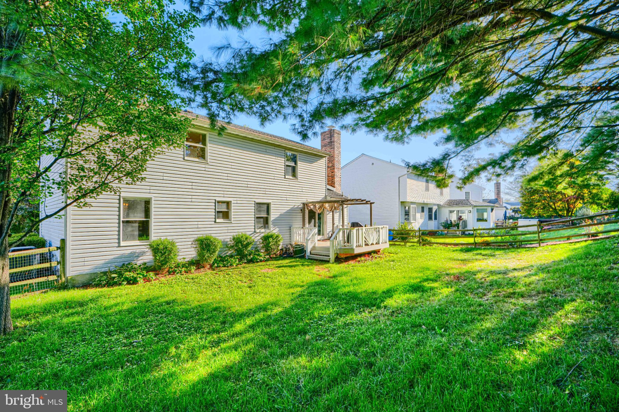 HUNTERS RUN - Residential