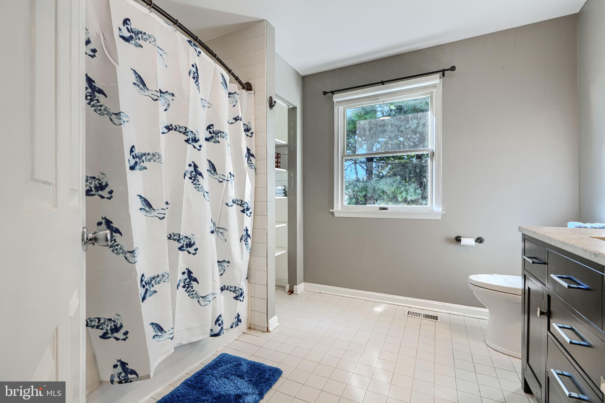 HUNTERS RUN - Residential