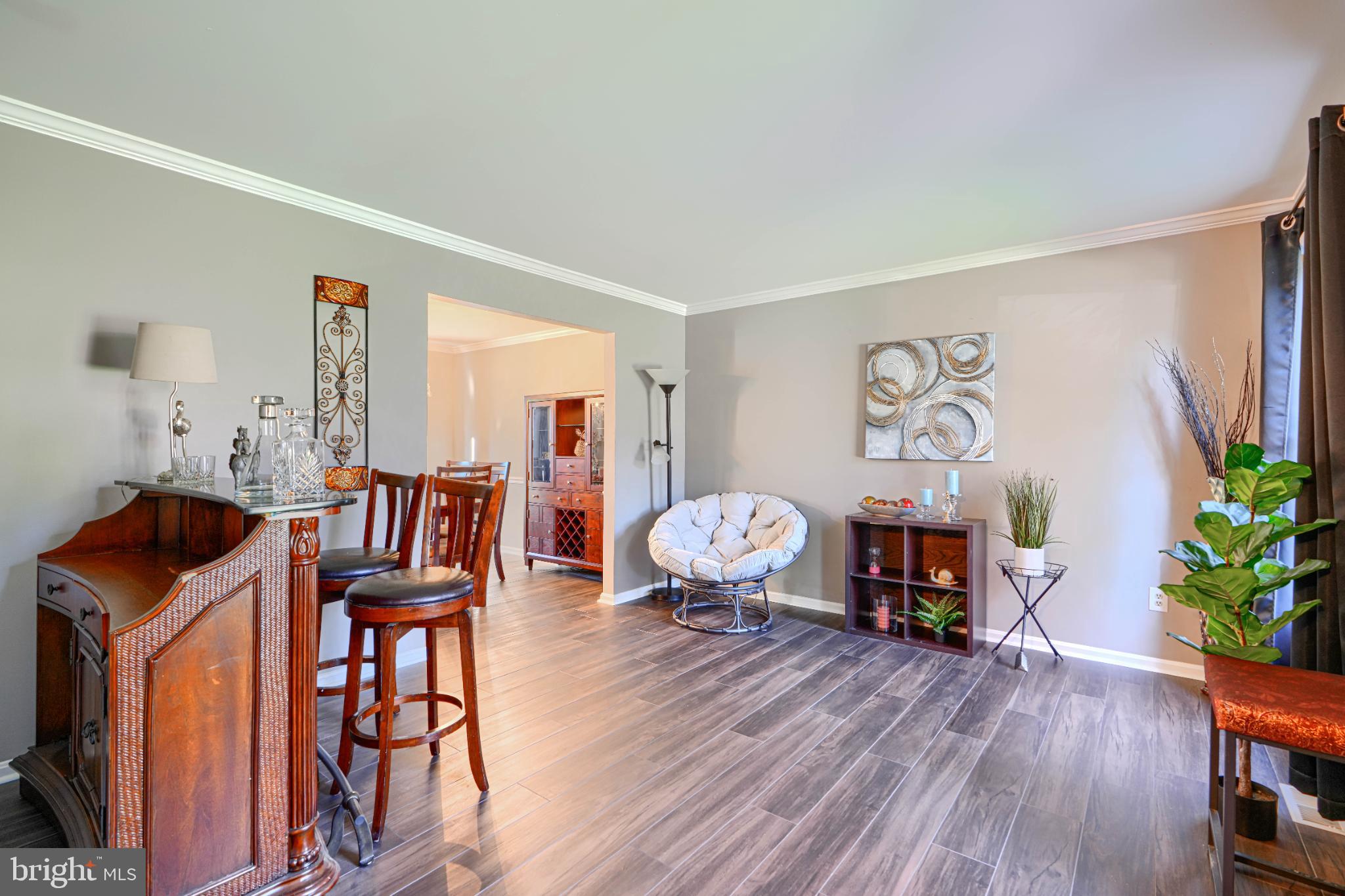 HUNTERS RUN - Residential