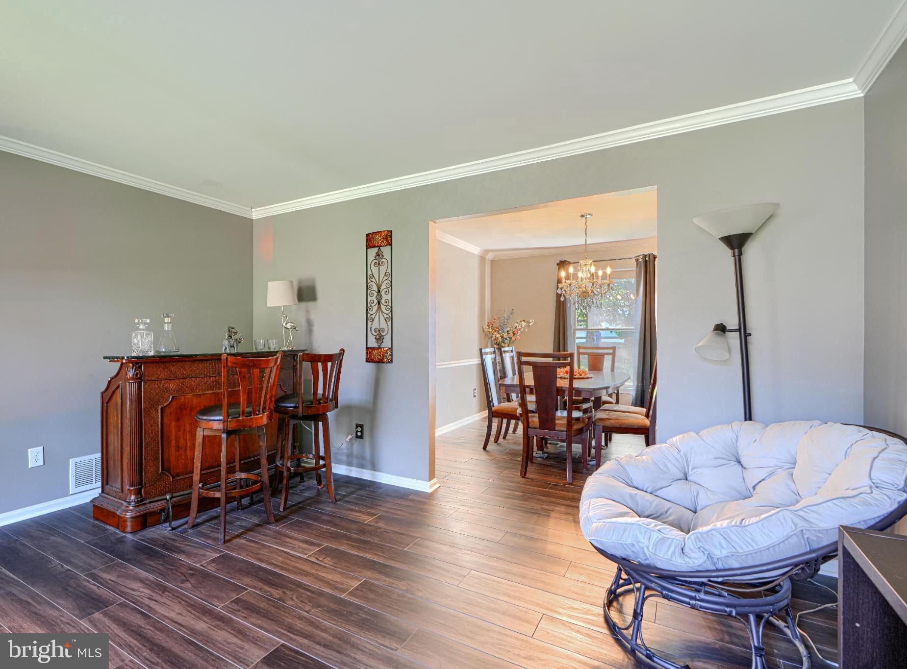HUNTERS RUN - Residential