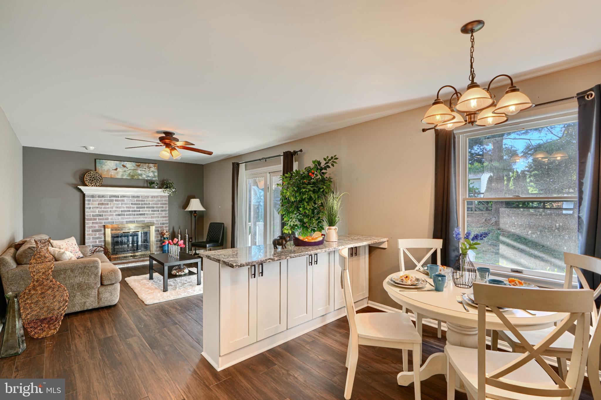 HUNTERS RUN - Residential