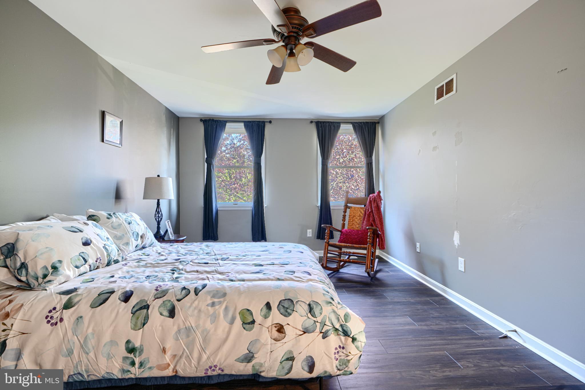 HUNTERS RUN - Residential