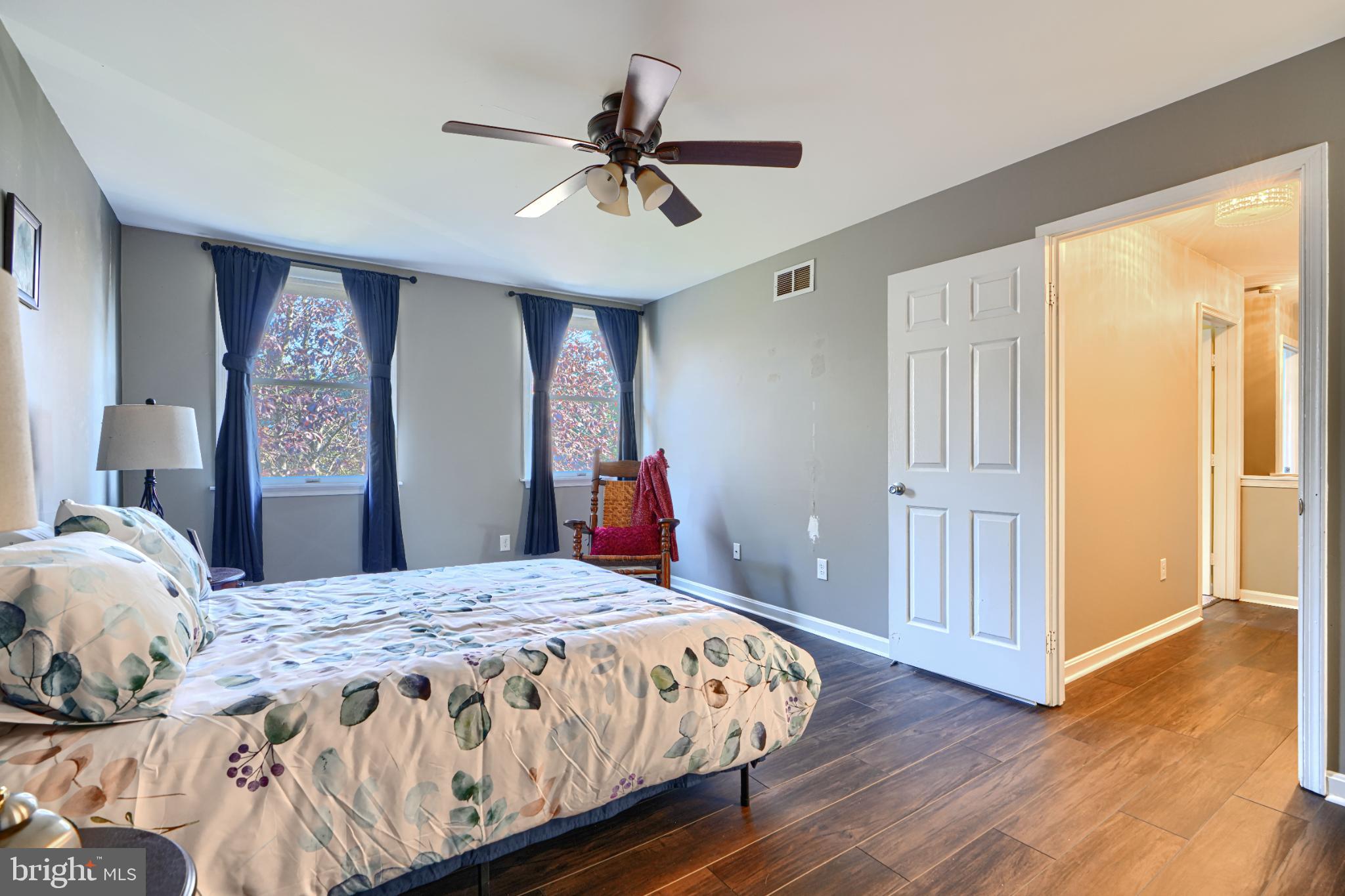 HUNTERS RUN - Residential