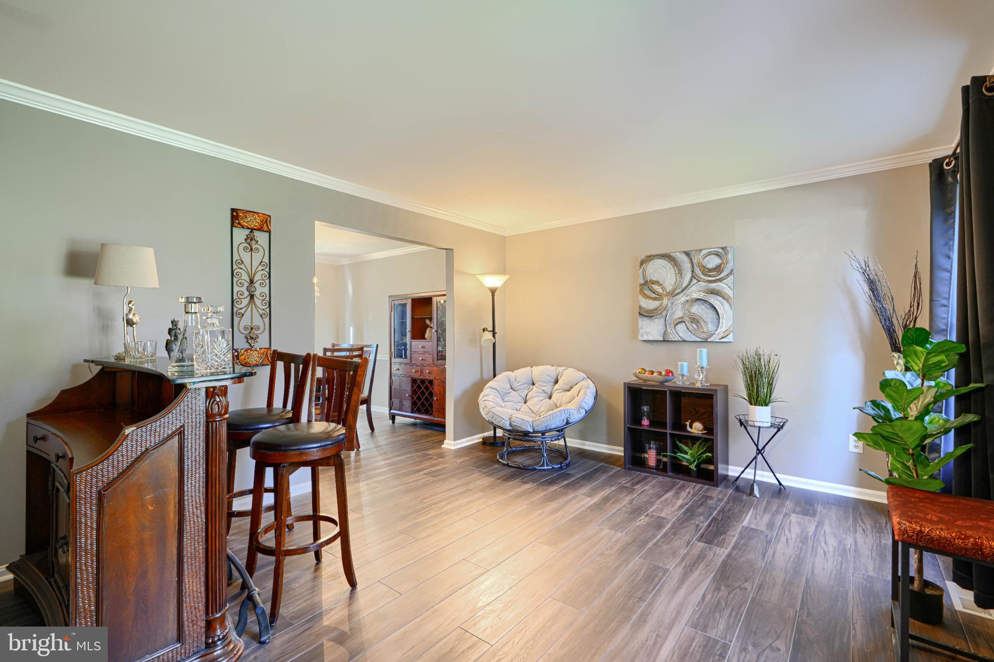 HUNTERS RUN - Residential