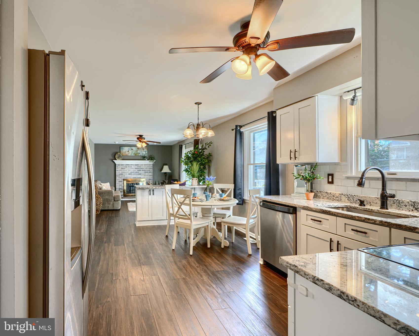 HUNTERS RUN - Residential