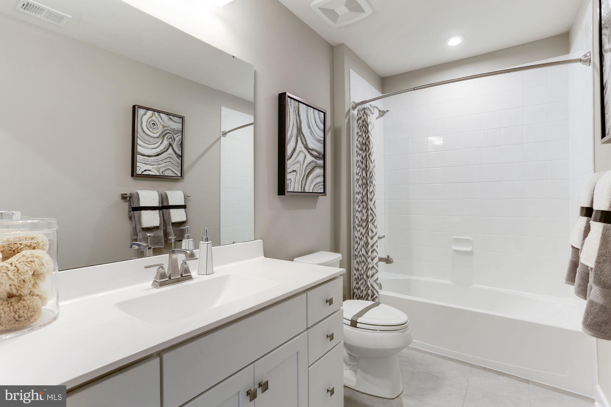 GREEN LANE MEADOWS - Residential