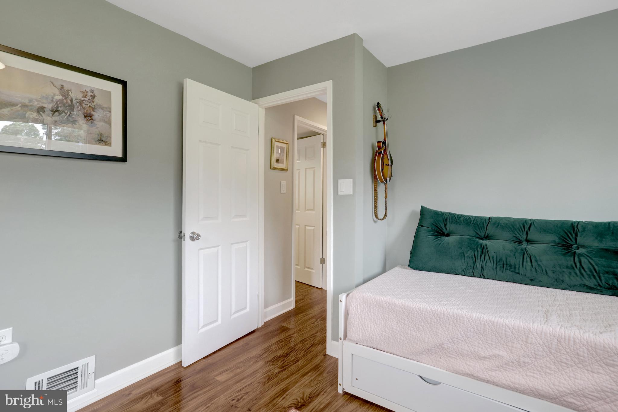 RIDGE VIEW ESTATES - Residential