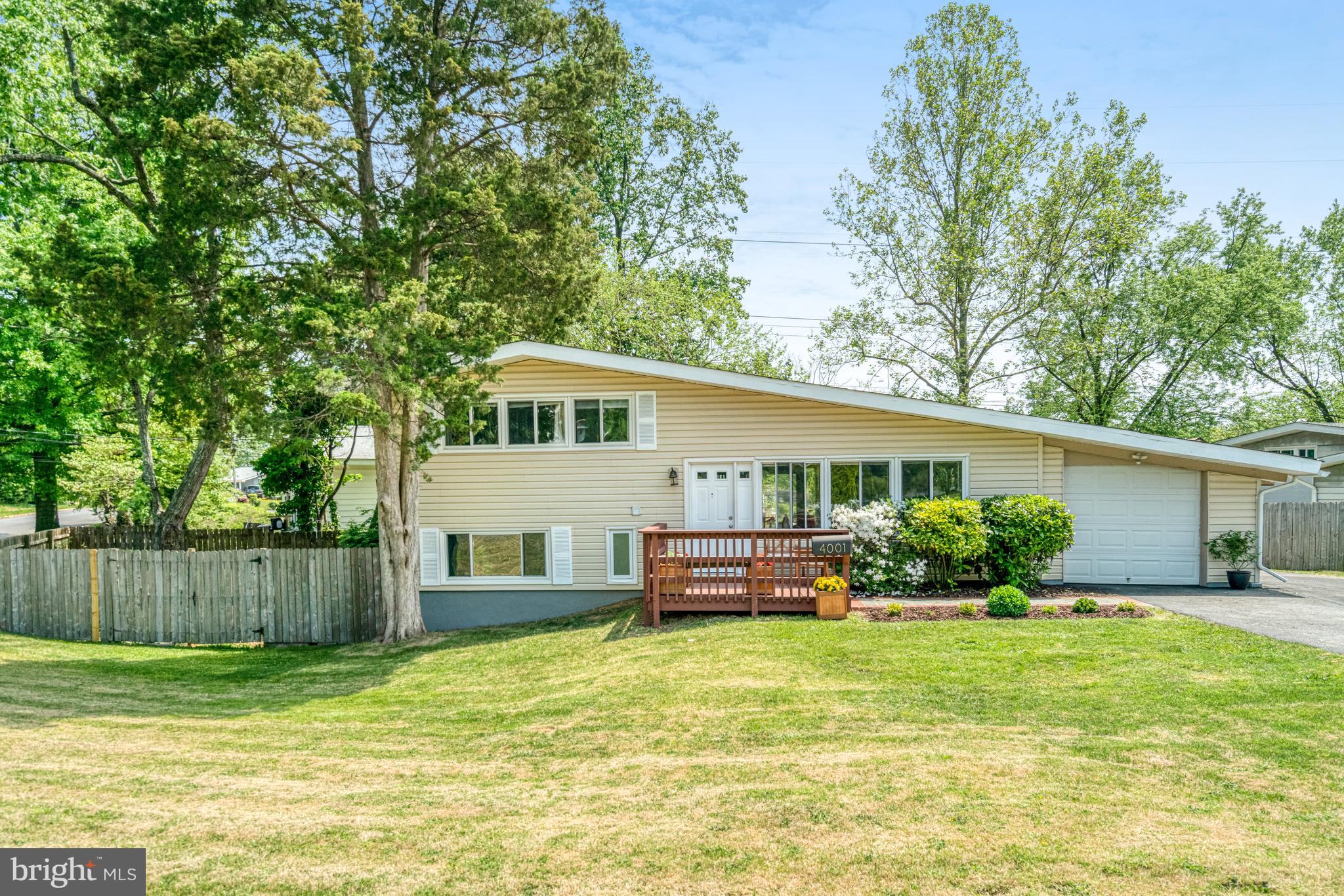 RIDGE VIEW ESTATES - Residential