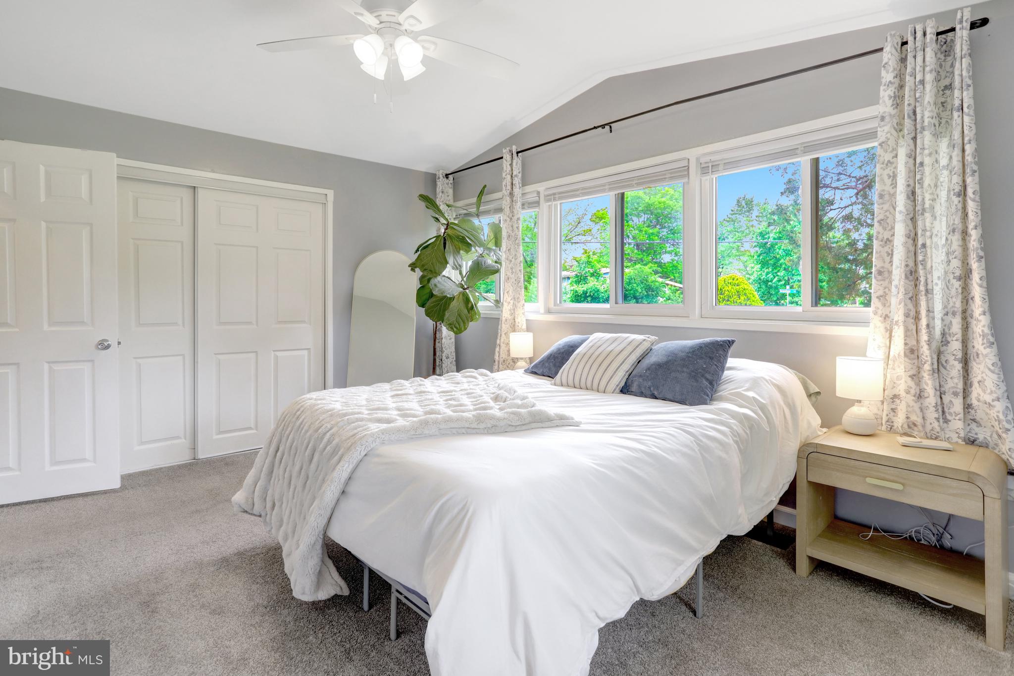 RIDGE VIEW ESTATES - Residential