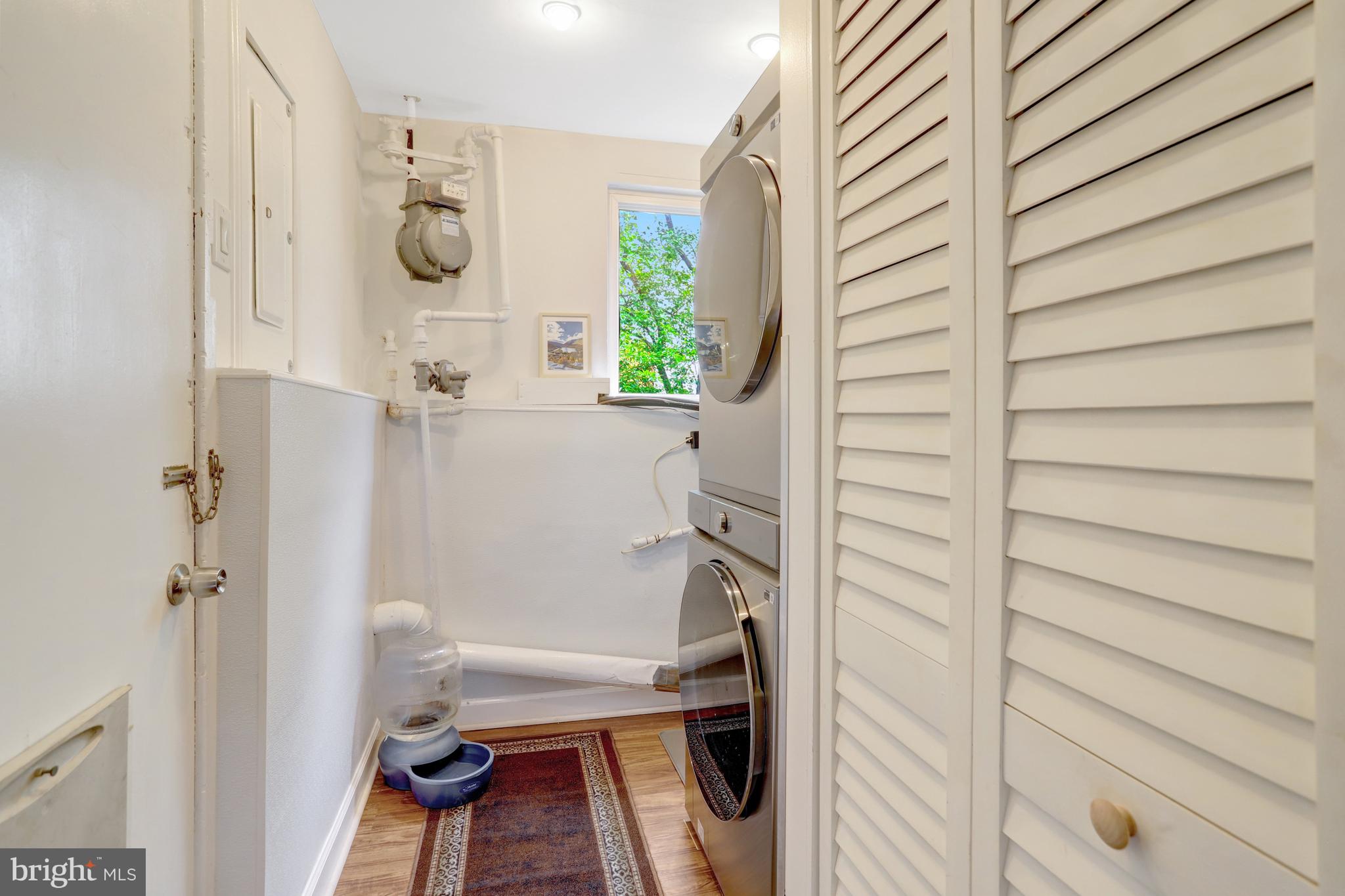 RIDGE VIEW ESTATES - Residential