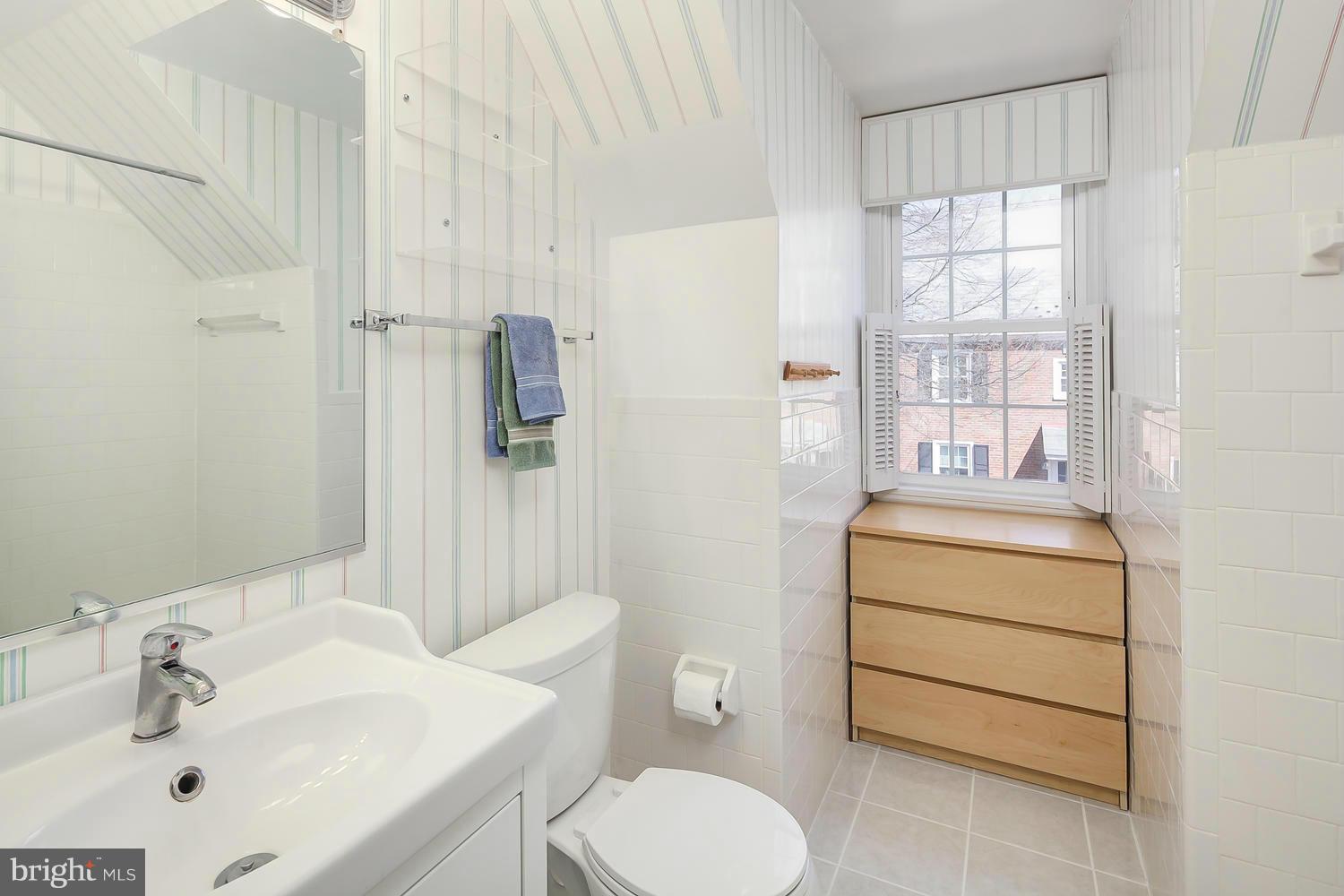 FAIRLINGTON GLEN - Residential