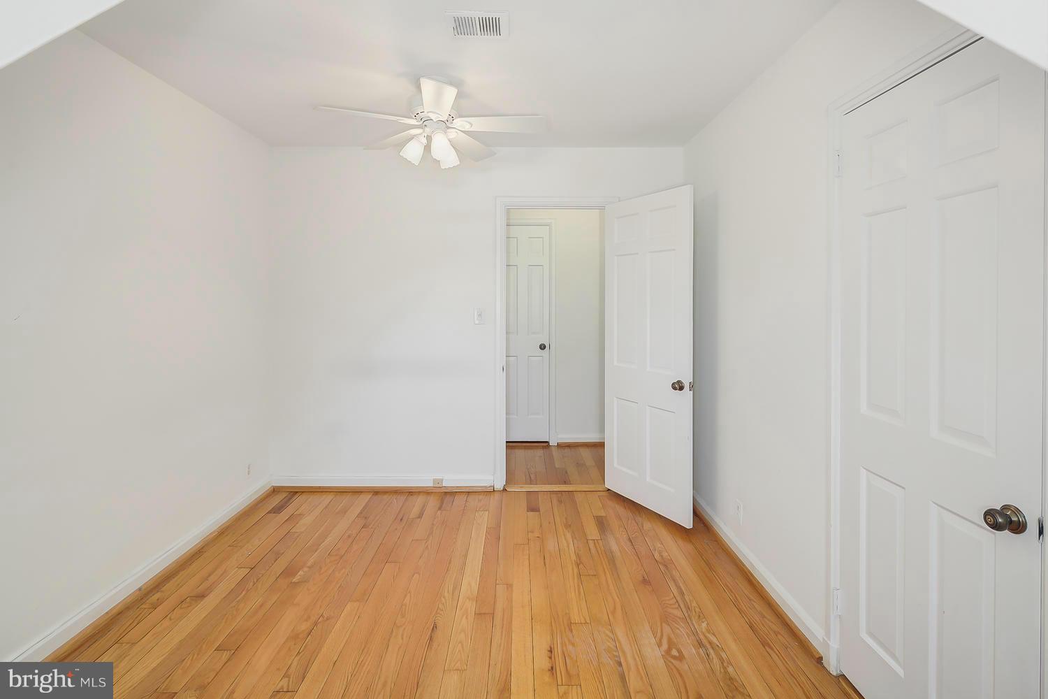 FAIRLINGTON GLEN - Residential