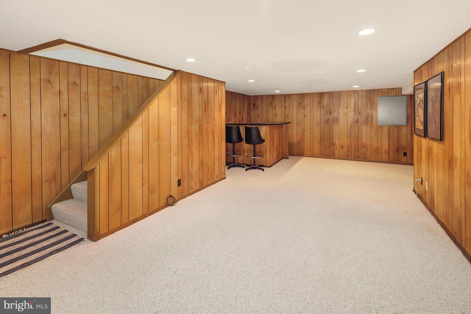 FAIRLINGTON GLEN - Residential