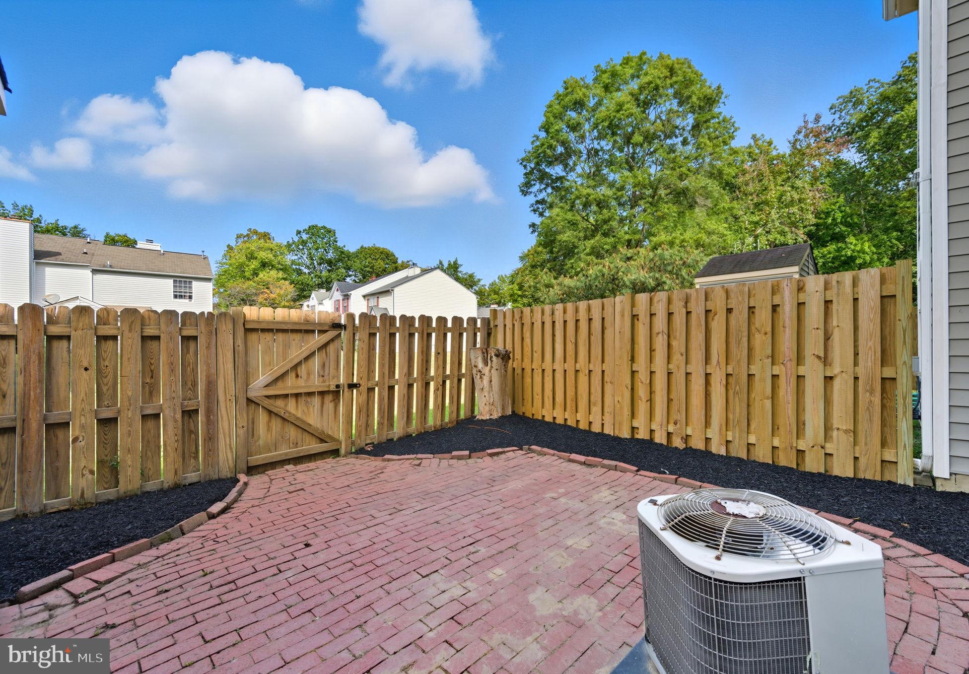 SALEM STATION - Residential Lease