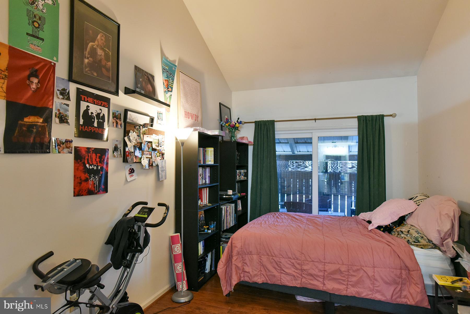 WOODLANDS NORTH - Residential