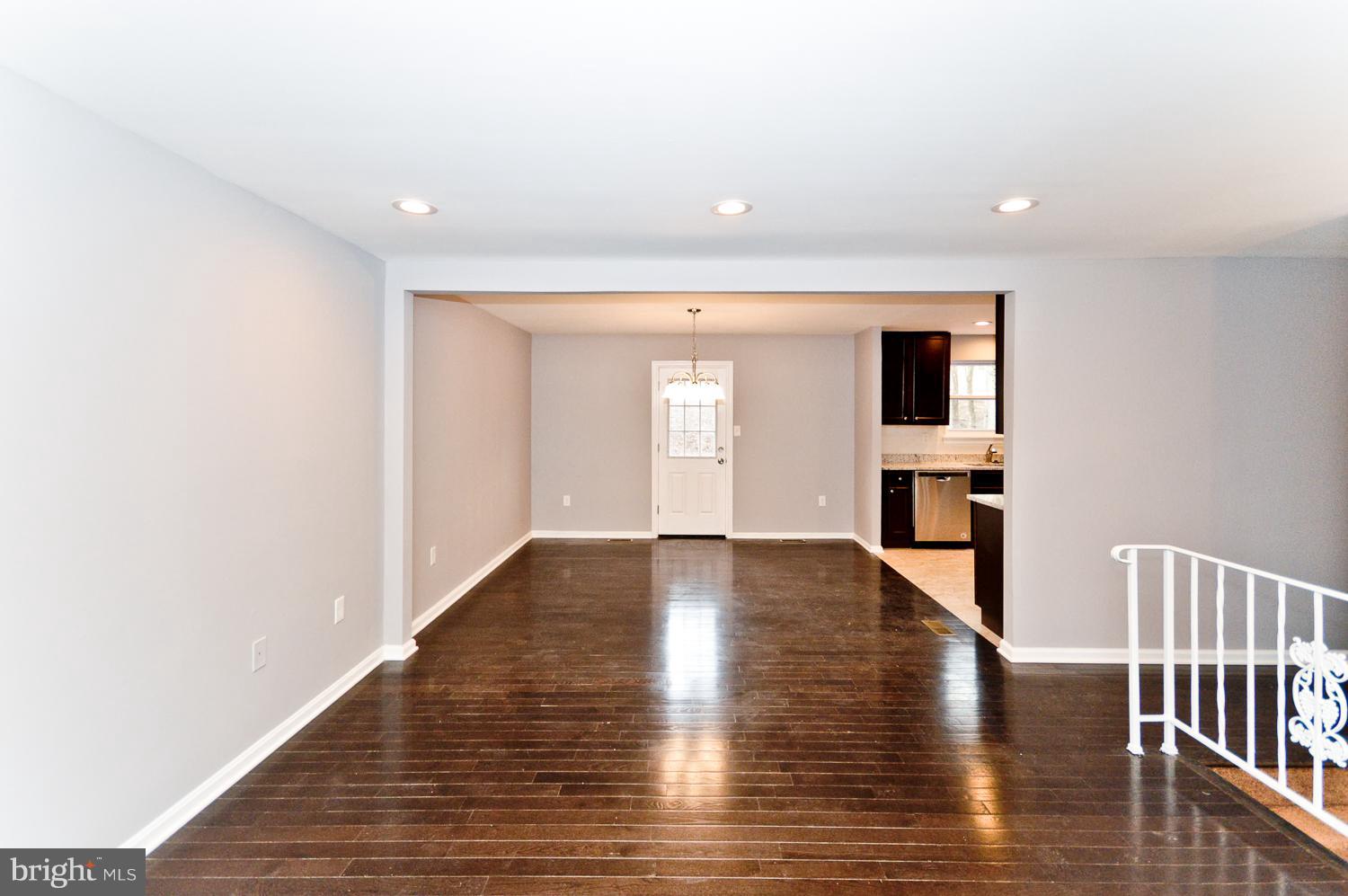 MARLTON - Residential