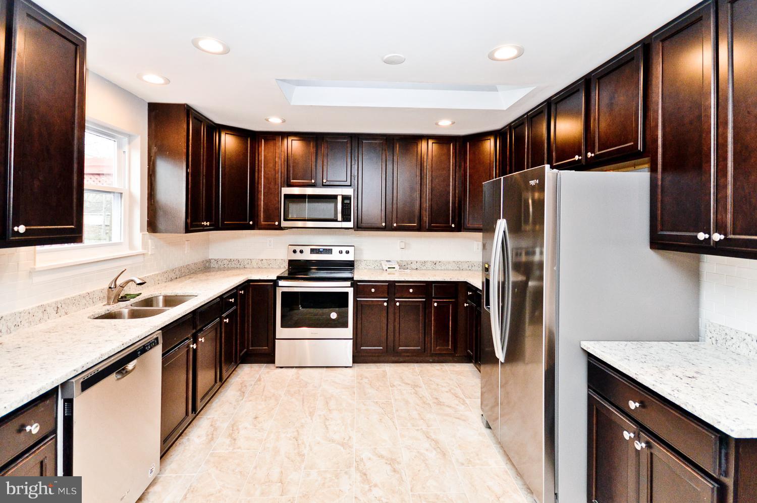 MARLTON - Residential