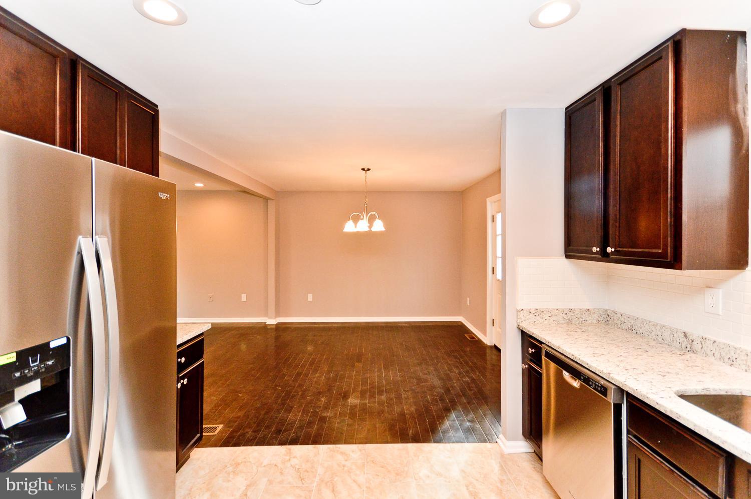 MARLTON - Residential