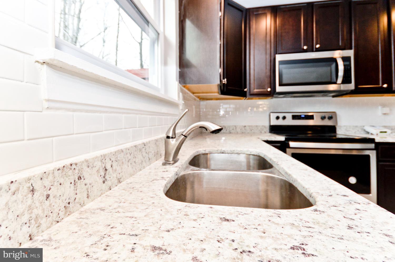 MARLTON - Residential