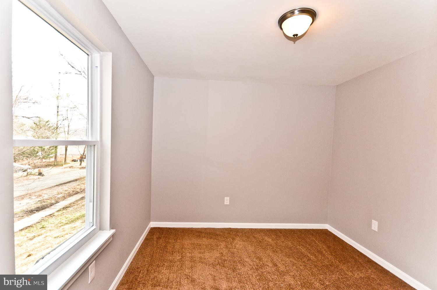 MARLTON - Residential