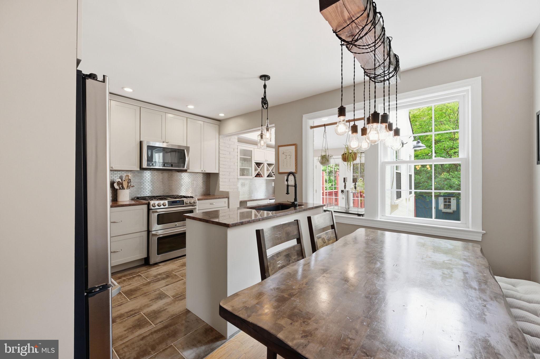 DEL RAY - Residential