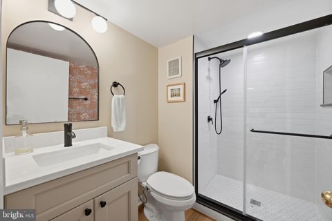 Tiny photo for 539 E Nelson Avenue E, ALEXANDRIA, VA 22301 (MLS # VAAX2059200)