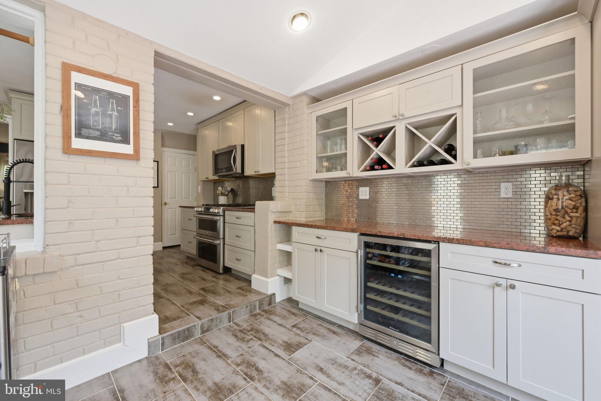DEL RAY - Residential