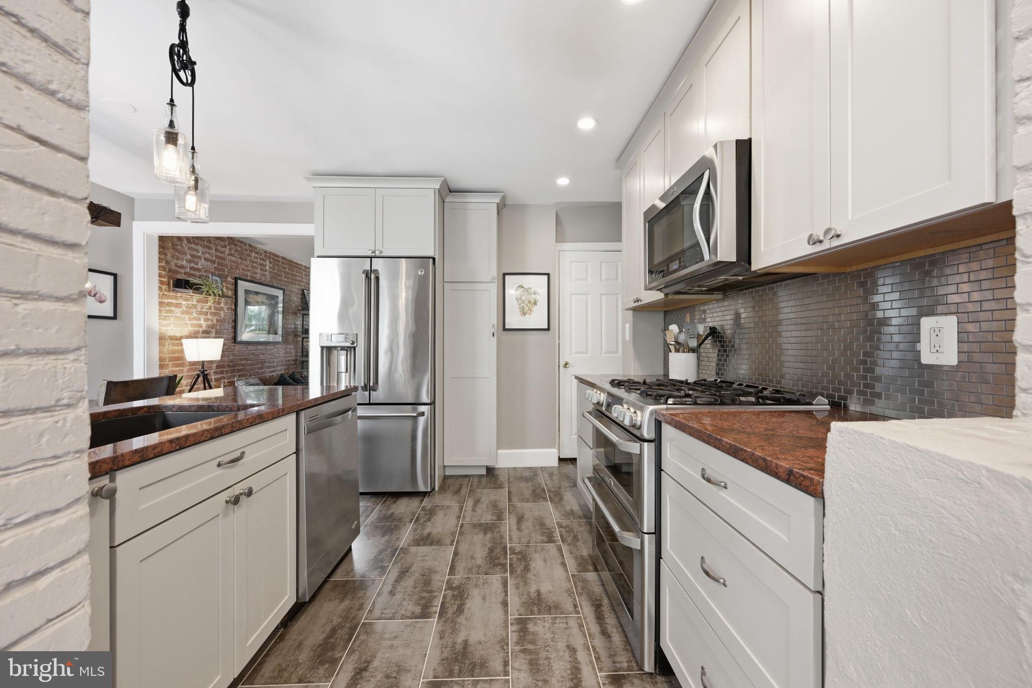 DEL RAY - Residential