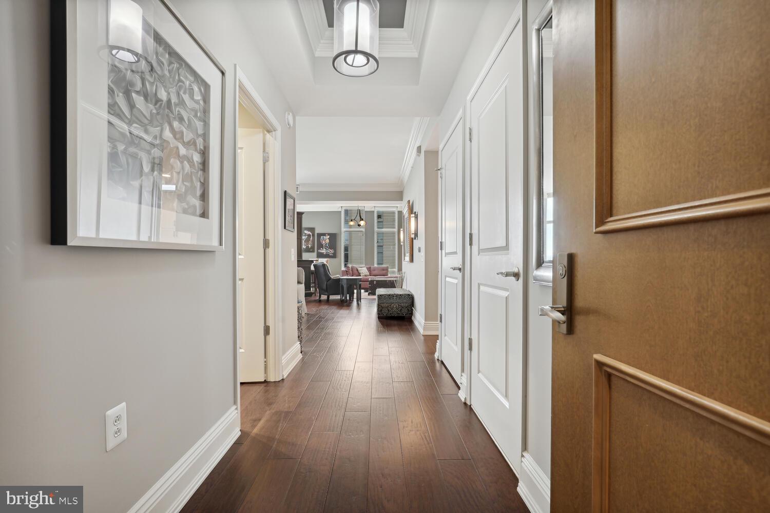 MIDTOWN AT RESTON TOWN CENTER - Residential