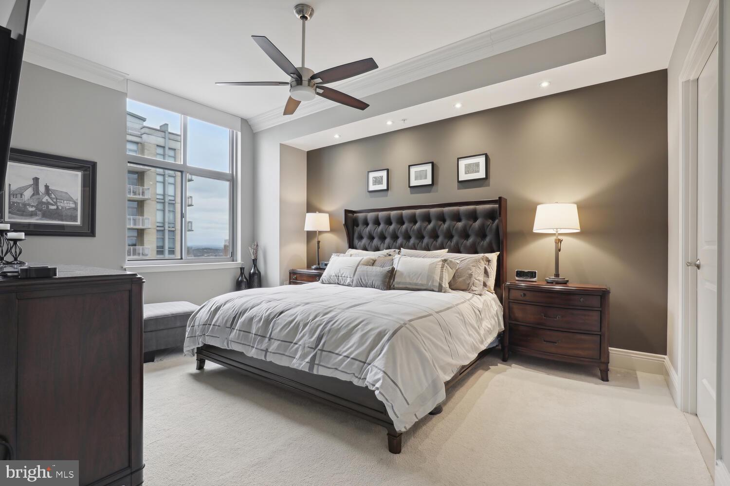 MIDTOWN AT RESTON TOWN CENTER - Residential