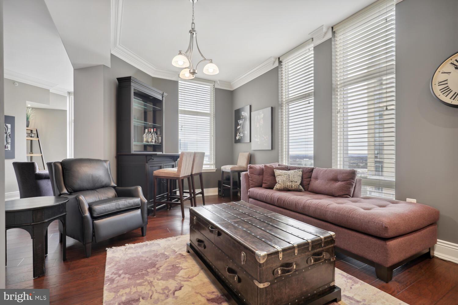 MIDTOWN AT RESTON TOWN CENTER - Residential