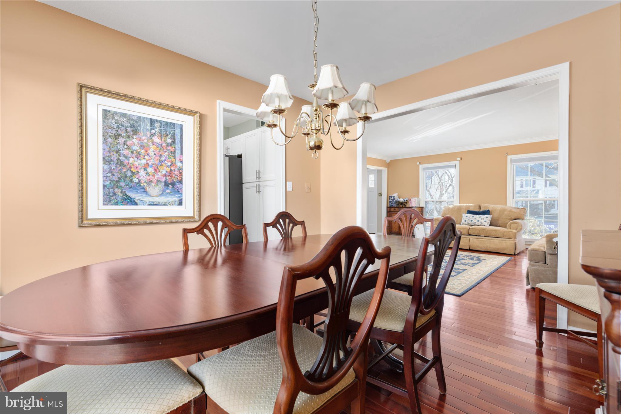 LEE MANOR - Residential